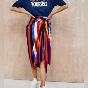 NWT Medium Jaspre Wrap Silk Skirt